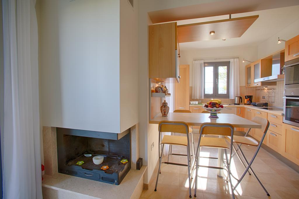 Haraki Villas Charaki Exterior foto