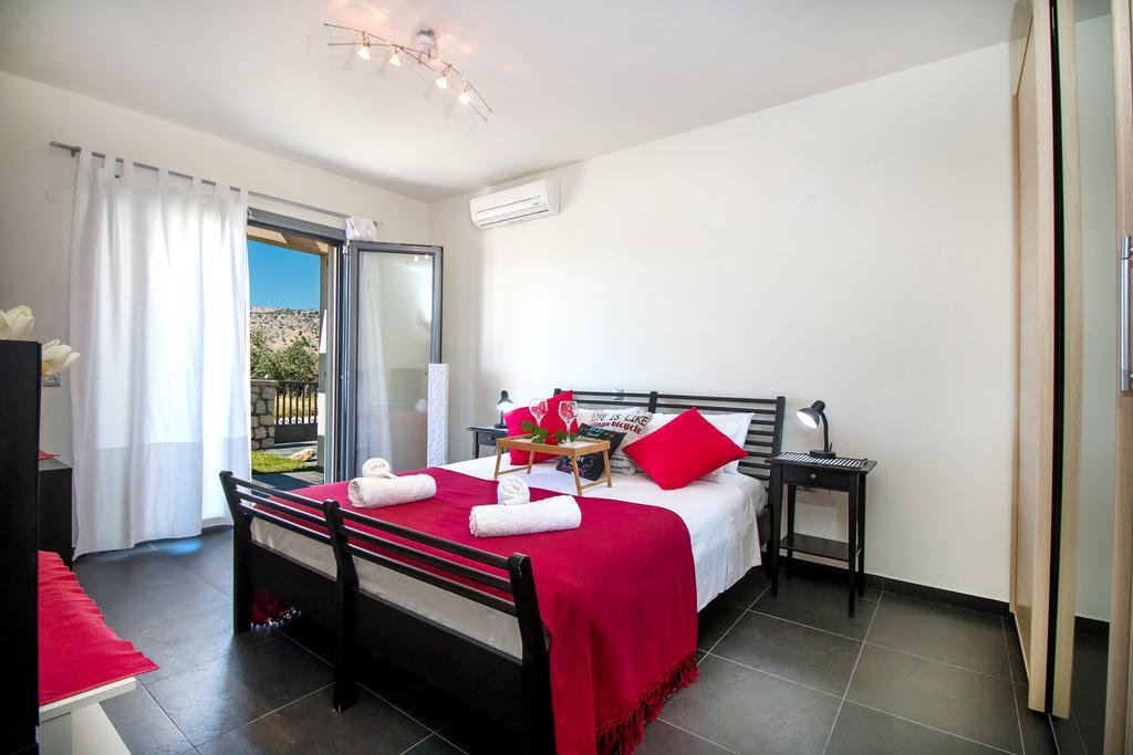 Haraki Villas Charaki Exterior foto